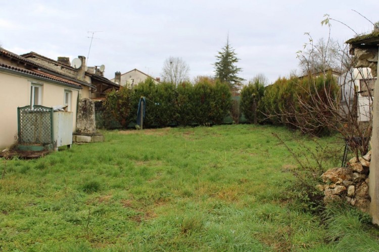 Property for Sale in Fantastic business potential, Charente, Near Mareuil, Charente, Nouvelle-Aquitaine, France