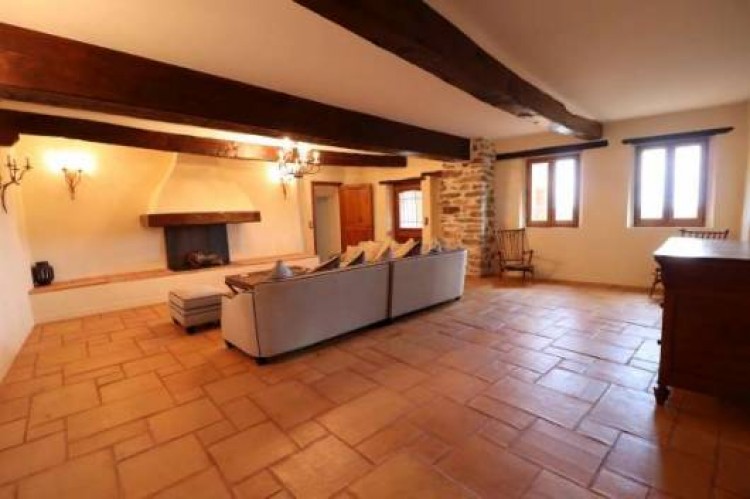 Property for Sale in Mas, Farm, Pyrénées-Orientales, Vallespir area, Occitanie, France