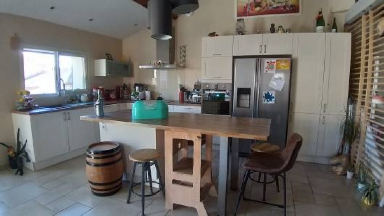Property for Sale in Character House, Hérault, Béziers area, Occitanie, France