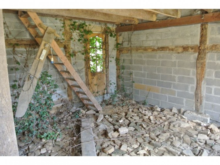 Property for Sale in Detached oak framed house to renovate with over half an acre garden, Manche, Manche, Normandy, Parigny, Normandy, France