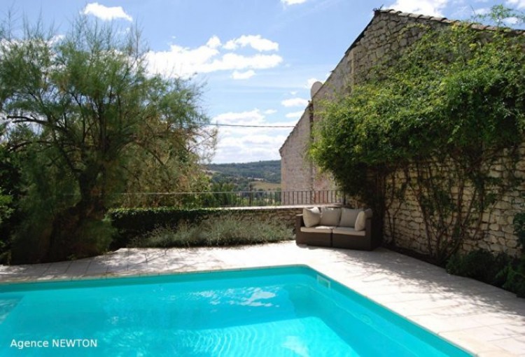 Property for Sale in TARN ET GARONNE - LAUZERTE - Large 4 bed house with pool, nice views close to shops, Tarn-et-Garonne, Lauzerte, Occitanie, France