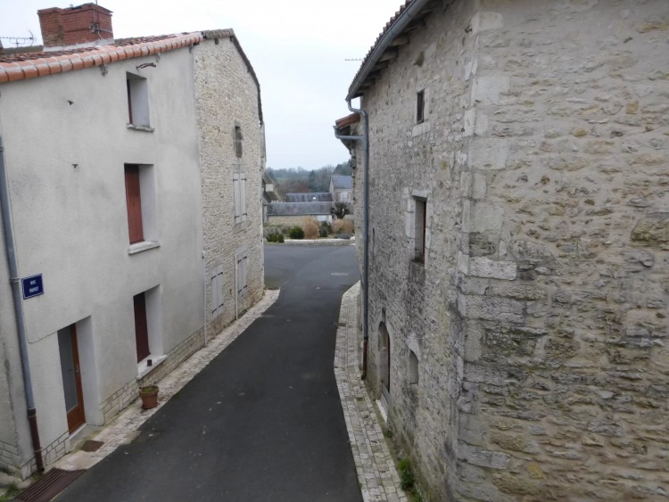 Property for Sale in Character  renovated village home, Vienne, Near Charroux, Vienne, Nouvelle-Aquitaine, France