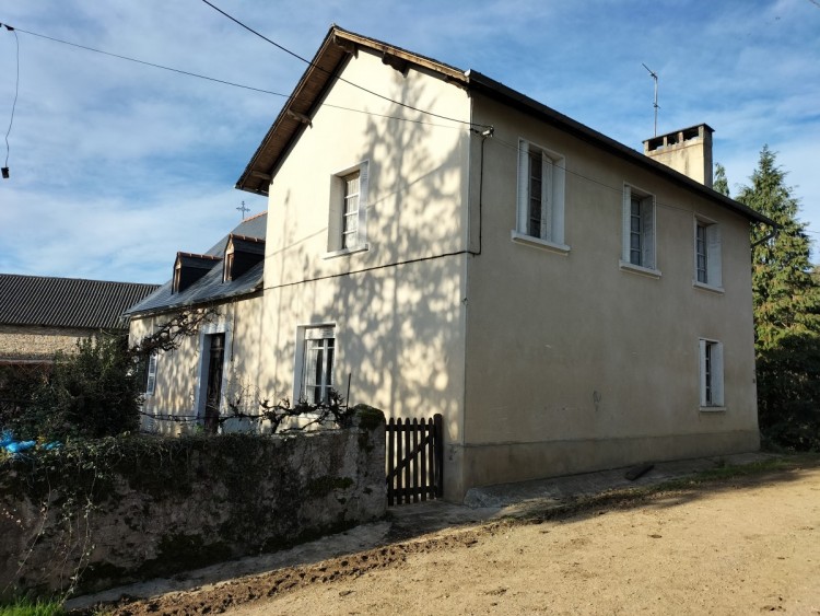 Property for Sale in 53-Acre Pyrenean Farm Property, Pyrénées-Atlantiques, Ger, Nouvelle-Aquitaine, France