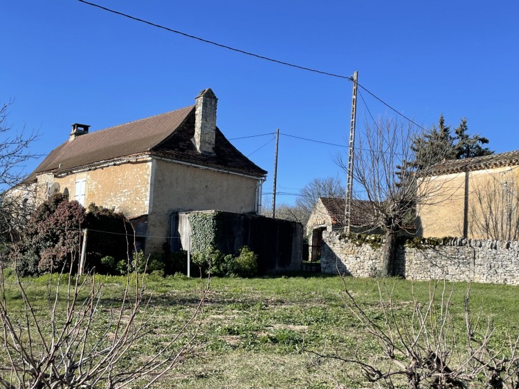 Property for Sale in Charming C19 stone built house with outbuildings, situated in a small hamlet, Lot, Occitanie, France