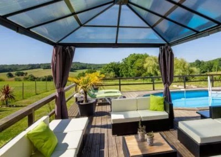 Property for Sale in 2 Barns with a double garage and a pool, Lot-et-Garonne, Near Duras, Lot-et-Garonne, Nouvelle-Aquitaine, France