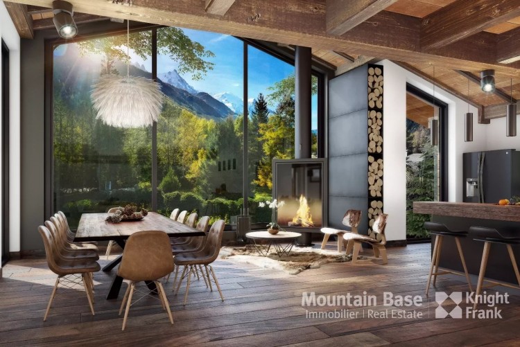 Property for Sale in Chalet in Chamonix-Mont-Blanc, Haute-Savoie, Auvergne-Rhône-Alpes, France