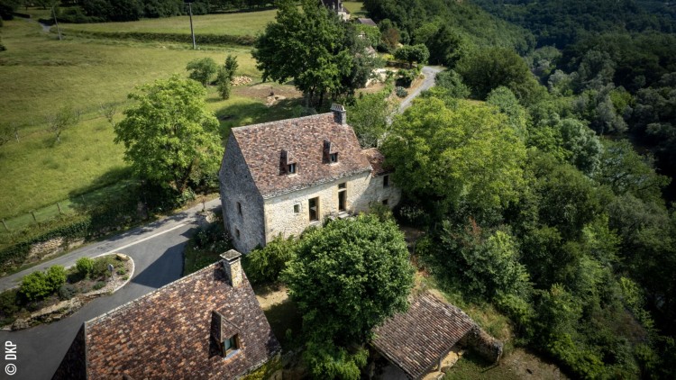 Property for Sale in Old house with exceptional view, Loire, Auvergne-Rhône-Alpes, France