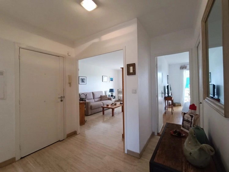 Property for Sale in Apartment in Nice, Alpes-Maritimes, Provence-Alpes-Côte d'Azur, France