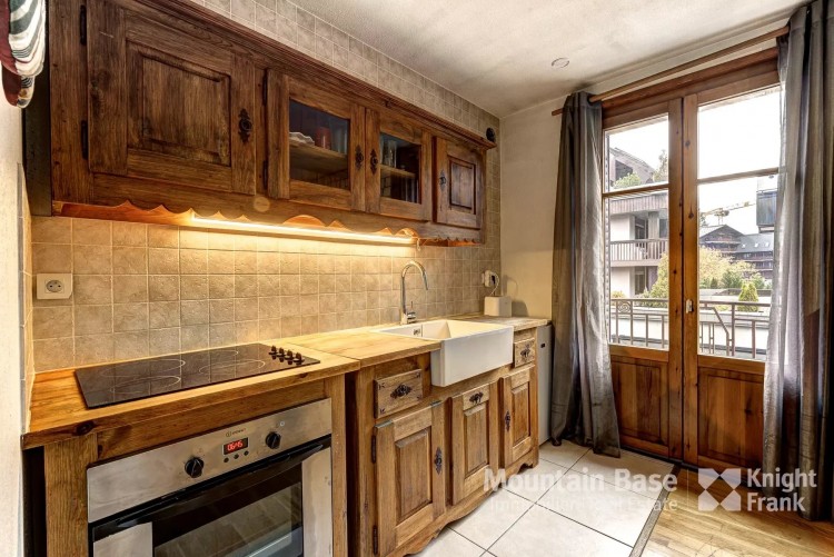 Property for Sale in Apartment in Chamonix-Mont-Blanc, Haute-Savoie, Auvergne-Rhône-Alpes, France