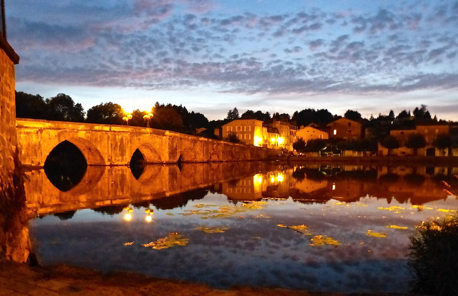 Laura Payne, Confolens bridge at night