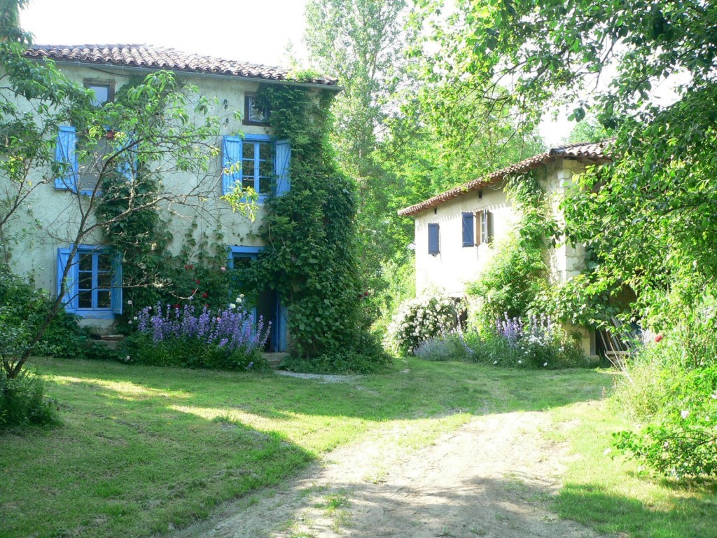 Noelle Thompson - Creative Retreat in France