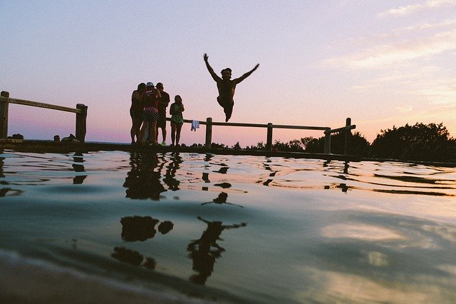 Choosing a Pool in France