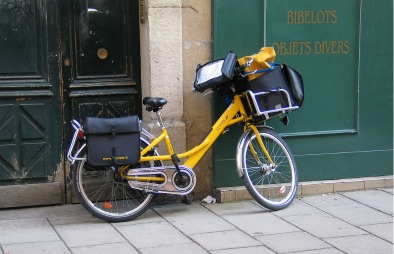 French postal service <i>La Poste</i>