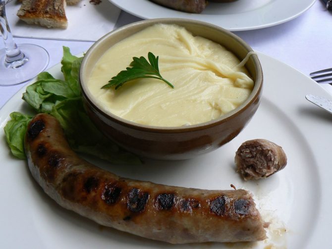 Aligot, an irresistible speciality from the Aveyron