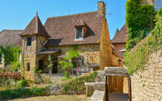 Dordogne Property Guide