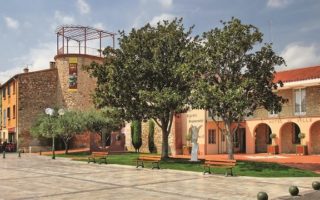 Buying Hotspots: Thuir