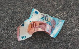 Currency Update: Euro Under Pressure