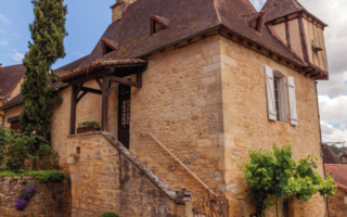 The FrenchEntrée Property Team answers your questions