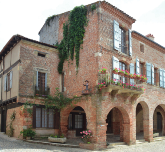 Buying Hotspots – Auvillar, Tarn-et-Garonne