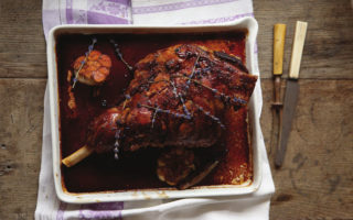 Roast leg of lamb with garlic & lavender