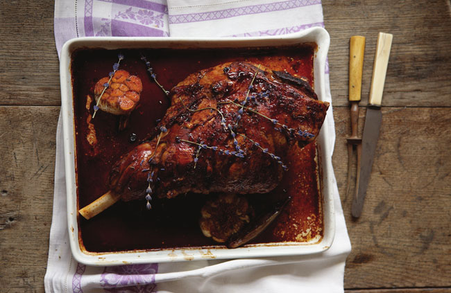 Roast leg of lamb with garlic & lavender