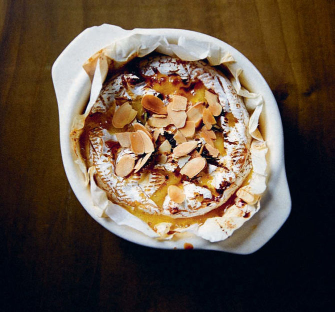 Baked Camembert with rosemary, honey and almonds