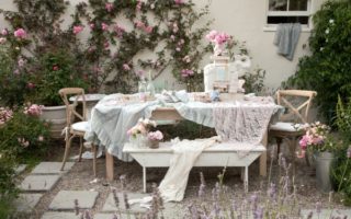 Shabby Chic: French Style Born in the USA
