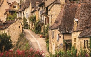 Expat News: British Invasion