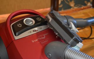 Au revoir to brawny vacuums in France