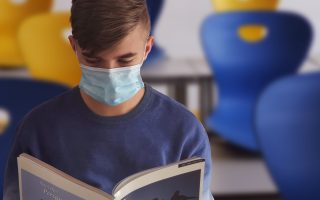 News Digest: French Mortgage Market Tightens & Health Pass for Over 12s