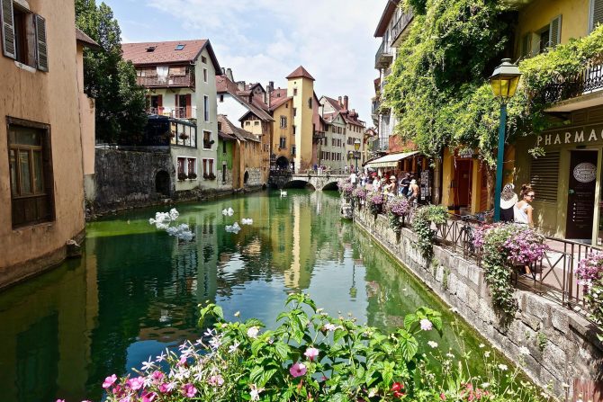 Where to Buy in 2022: These Are the Top 50 Best French Towns & Villages