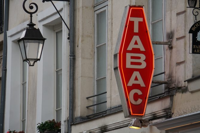 11 Things You Can Do at a French Tabac￼
