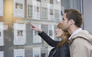 Should You Sell Your French Property Privately or Use An Estate Agent?