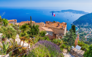 Are you a UK or US citizen looking to buy property in France?