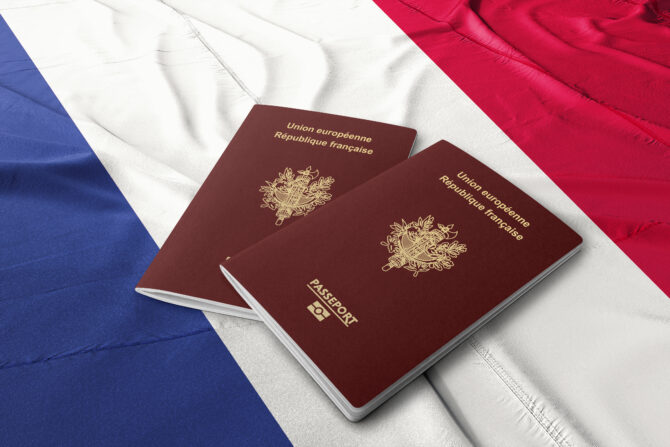 Apply for French Nationality/Citizenship STEP-BY-STEP: Eligibility and Requirements