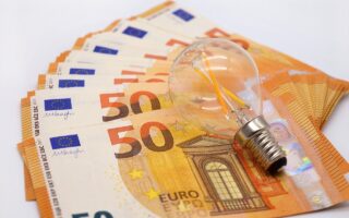 News Digest: Energy Price Cuts, Luggage Limits & National Health Surveys