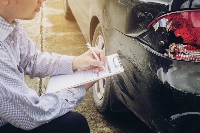 What Are the 8 Biggest French Car Insurance Mistakes Expats Make When Moving to France?