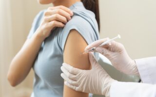 Vaccine Campaign Launched as Winter Flu Spreads Across France: News Digest