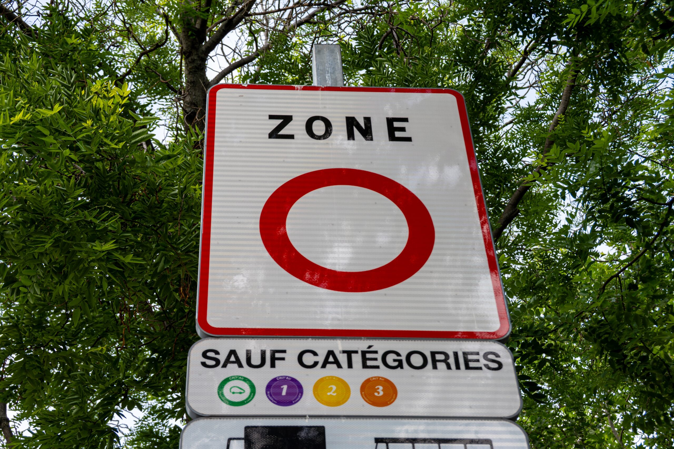 France To End Low-Emission Zones in Final Vote: News Digest