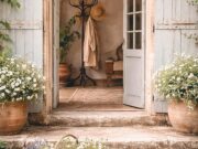 French Interiors: How to Make an Entrance With Your Hallway...