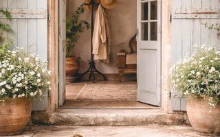 French Interiors: How to Make an Entrance With Your Hallway