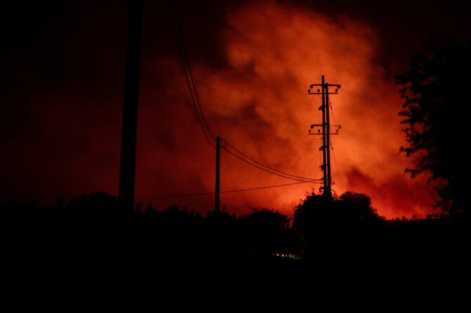 Tourist Rental Rules, Rent Caps and Bordeaux Wildfires: News Digest
