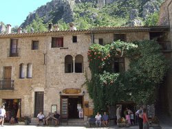 St-Guilhem-le-Dessert